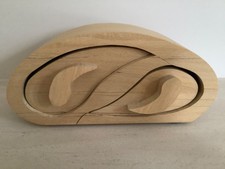 RĘCZNIE ROBIONE DREWNIANE PUDEŁKO NA BIBELOTY NA BIŻUTERIĘ YIN I YANG DESIGN