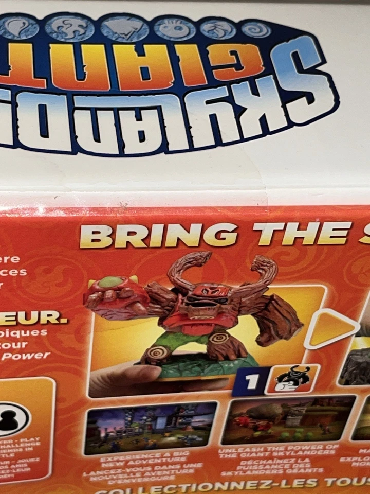 Skylanders Giants Starter Pack Xbox 360 Factory Sealed/Glow in The Dark Edition - Image 4 of 4