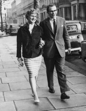 Athlete Chris Brasher Walking Fiancee Tennis Star Shirley Bloomer Lon 1958 PHOTO