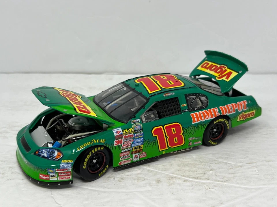 Action Nascar #18 JJ Yeley Vigoro Monte Carlo GM Dealers (1 de 24#) 1:24 Diecast Foto 4 de 4