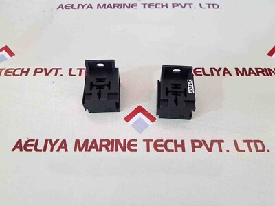 Liebherr 630122908 Relaisstecker 3 334 485 008