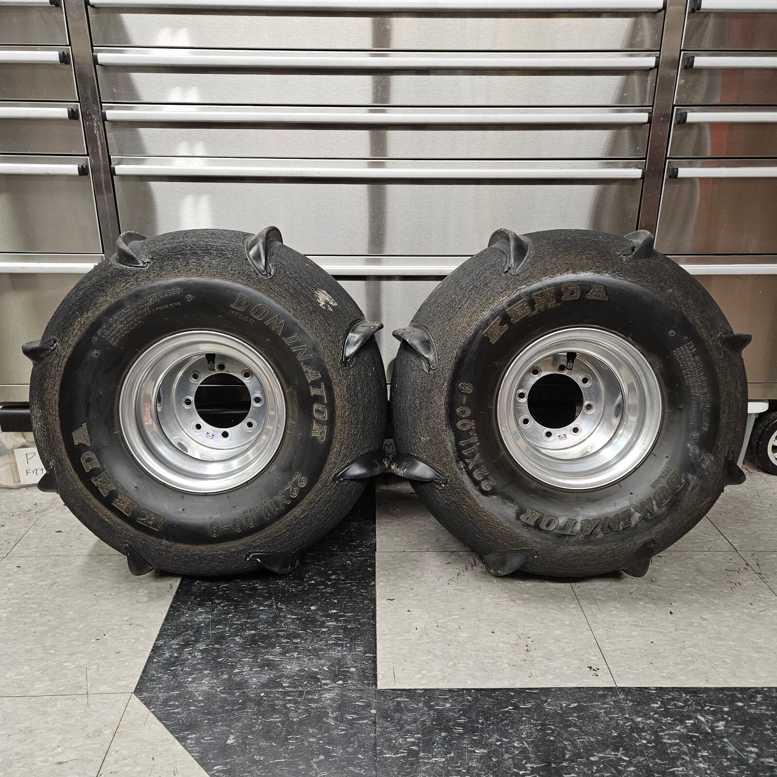 Skat Trak 8 Paddle Extreme Tires 22x118 TRX250R 450R Banshee Raptor