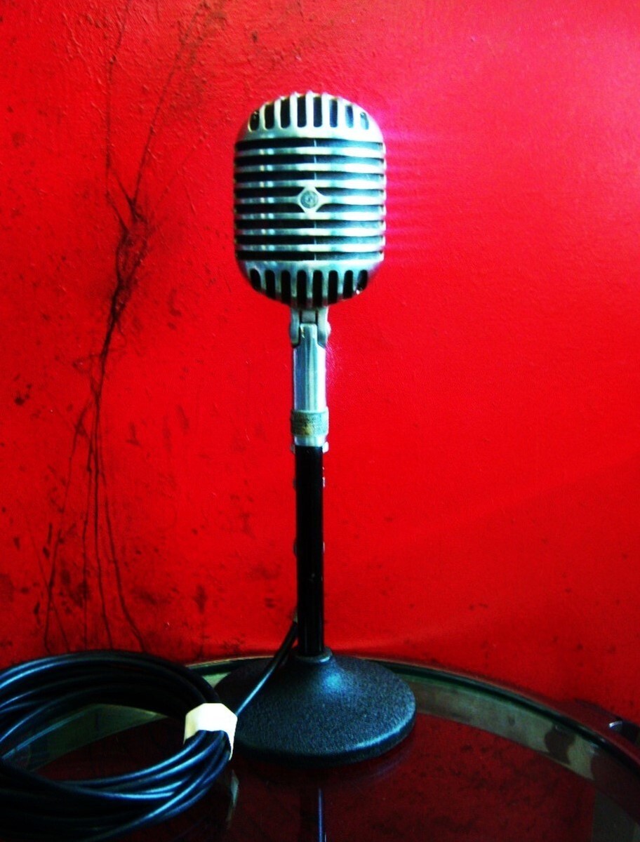 Vintage 1940's Shure Brothers 55 Fatboy microphone Hi Z Vintage 1940's Shure Brothers 55 Fatboy microphone Hi Z