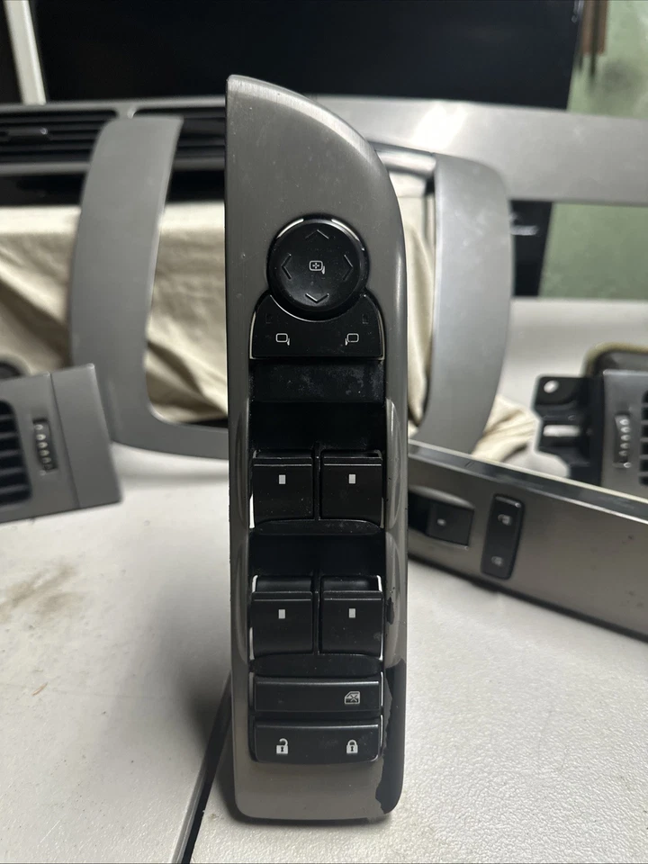 ⭐️Juego de molduras de puerta, radio y tablero Yukon XL Tahoe Suburban Avalanche 2010-2014. OEM. Foto 2 de 4