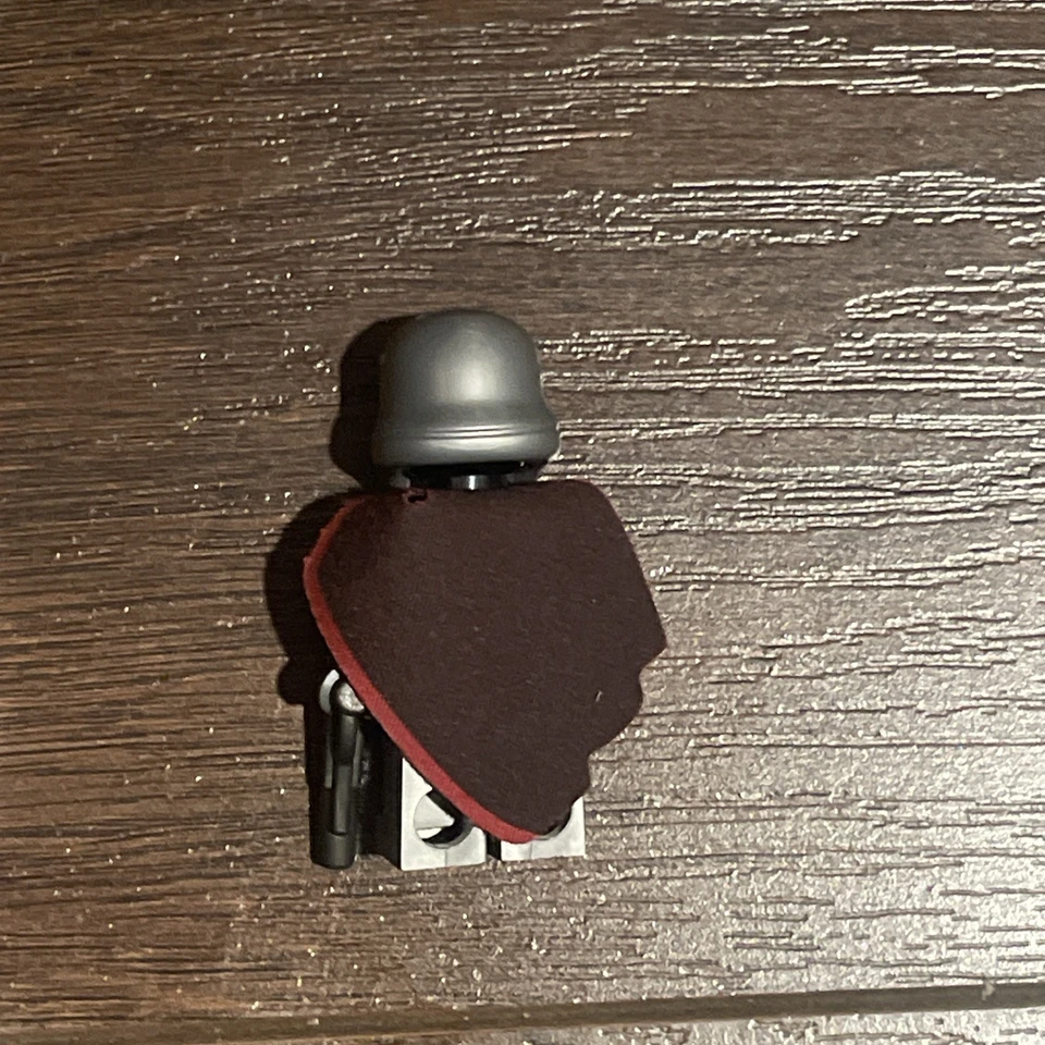 LEGO Star Wars Capitana Phasma Minifigura sw0684 75103 Transportador Primer Orden Foto 2 de 4