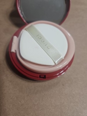 Gucci Cushion De Beaute Foundation - Shade 03 SPF 20- Full Size