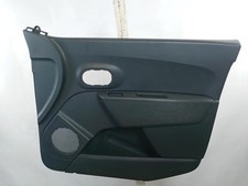 Porte avant et accessoires Dacia DOKKER