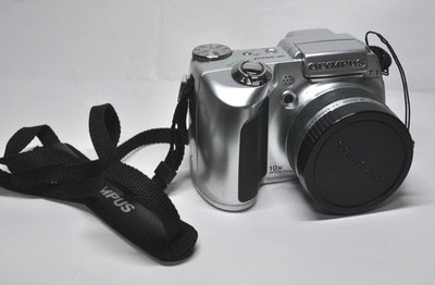Olympus SP510UZ kompakte Digitalkamera getestet funktionierender Verkäufer Japan
