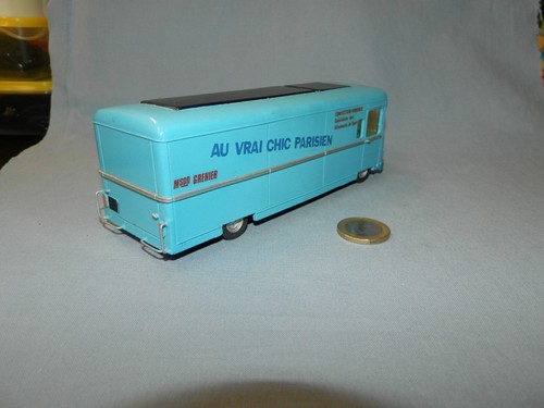 Minitrucks 1/50 réf 72 : Citroën Type H Magasin Mobile "Au vrai chic Parisien" - Foto 2 di 10