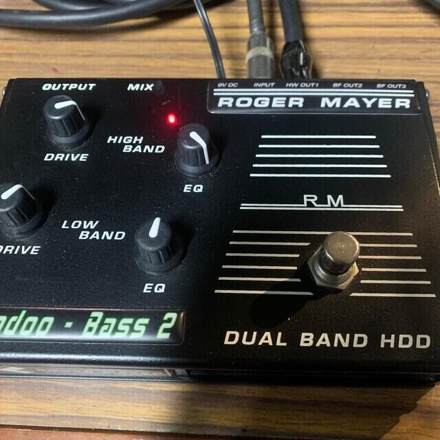 Roger Mayer VOODOO-BASS-2 Dual Band HDD Bass Effect Pedal