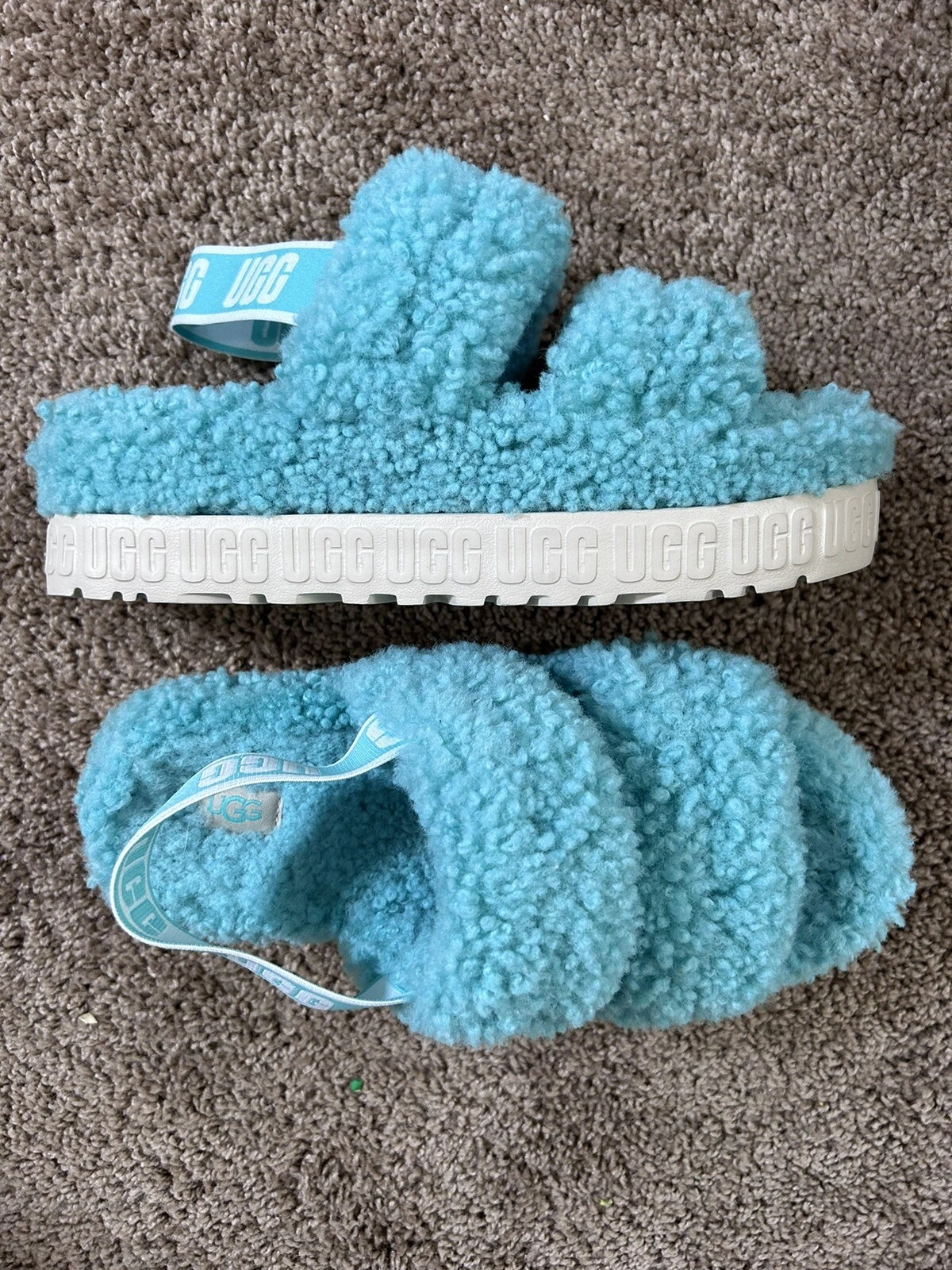 UGG Donna Taglia 8 OH FLUFFITA MAREA PISCINA SHEARLING PLATEAU SCARPE SANDALO