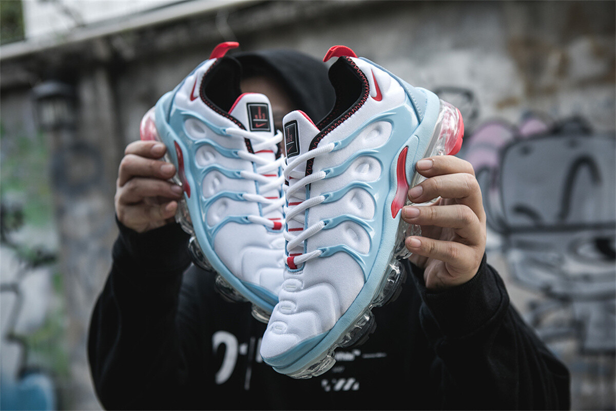 New Nike Air Vapormax Plus TN Men's White And Blue