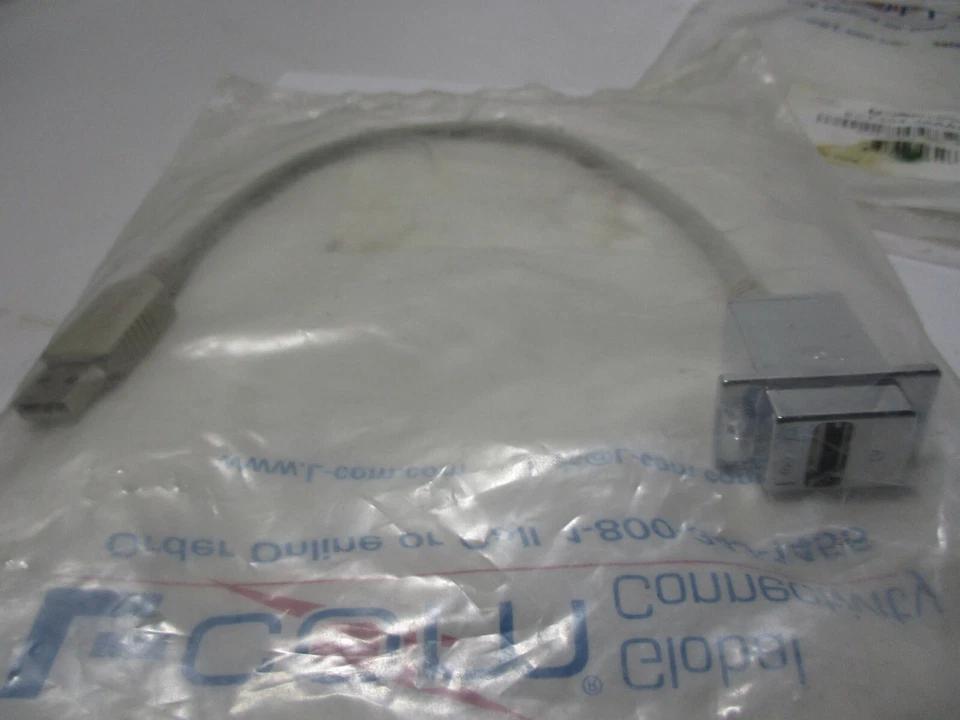LOT OF 3 L-com 2x ECF504-36AAS 1x ECF504-12AAS USB extension cable - Image 3 of 4