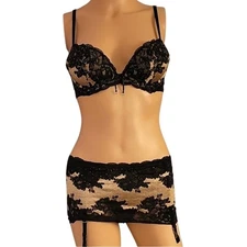 Victoria's Secret Very Sexy Seduction Garter Skirt Thong Lingerie Large Lace NWT