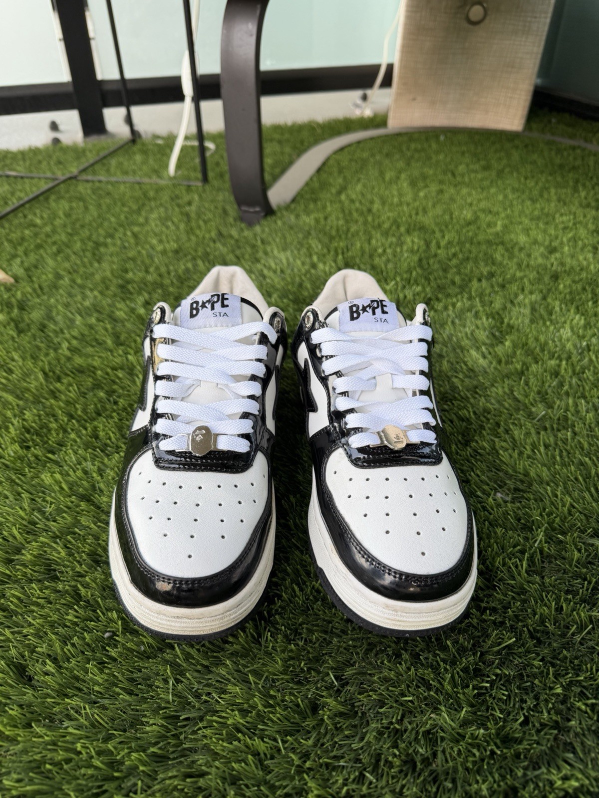 A Bathing Ape BAPE STA Black White Size 8 Patent Leather Low Top Sneakers No Box