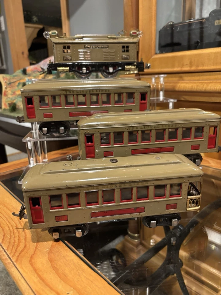 ~Original~Lionel Prewar Set 253 Loco & Passenger Cars 610/610/612 Mojave/RED!!! - Image 2 of 4