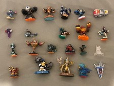 Skylanders Lot of 22 Pieces Figures Bundle Clean Used Stitch Donkey Kong