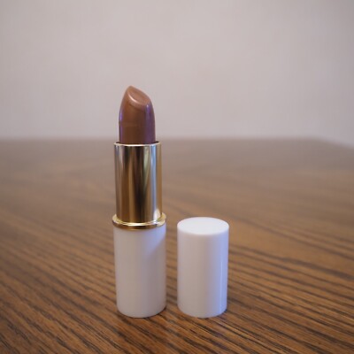 New ESTE LAUDER Go Pout GP 05 BERRY SEXY Lipstick