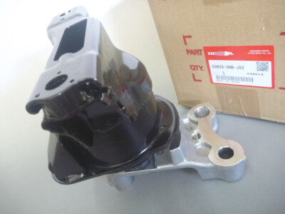 NEW FOR Honda 50820-SNB-J02 Engine Side Mounting Rubber 06-11 Civic 1.8