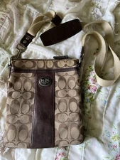 Coach Sutton Swingpak Crossbody  Tan All Over Vintage