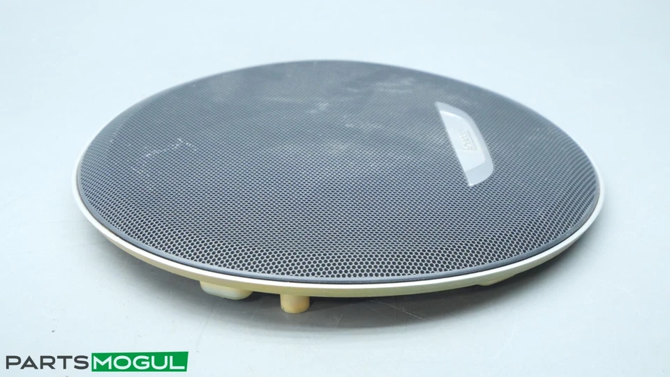 2013 HYUNDAI EQUUS Rear Right Passager Subwoofer Speaker Grill TRIM 923374962135 - Image 4 of 4