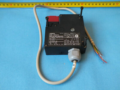 Omron D4NL-4EFG-B Guard Lock Sicherheitstürschalter