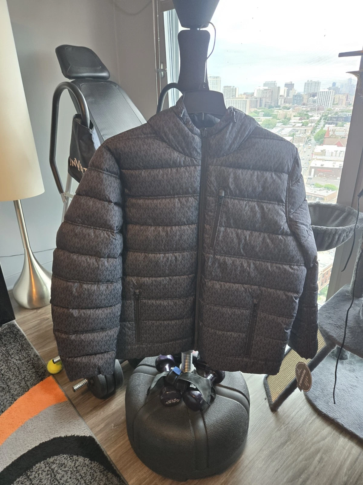 NWT Authentic Michael Kors Reversible Jacket For Men New Was $248.00
Opens in a new window or tab
