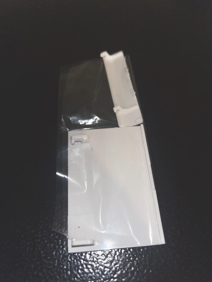 2 White Replacement Casing Slot Cover for Nintendo Wii Console - Image 1 of 1