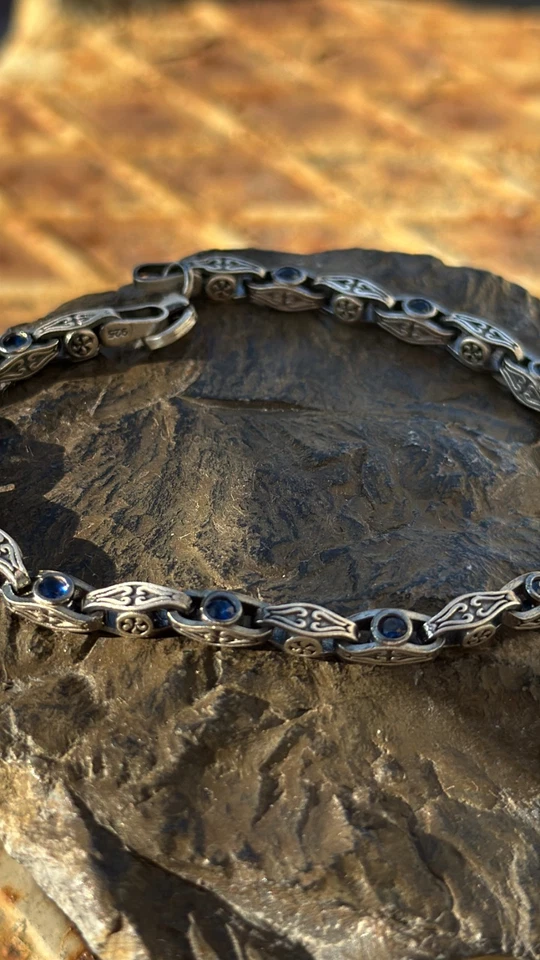 925 Silver Sapphire Gemstone Engraved Byzantine Sapphire Link Chain Bracelet - Image 2 of 4