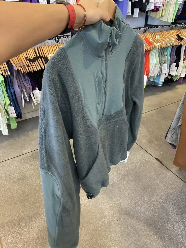 Совершенно новый! Женское зеленое флис Lululemon! Размер 6 - Изображение 2 из 4