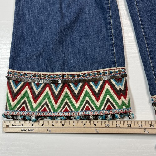 Alice Olivia Beta Embroidered PomPom Hem Wide Leg Crop Jean Womens 28 High Rise - Picture 9 of 19