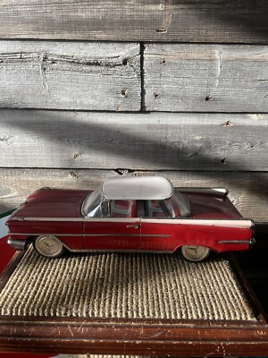 ANCIEN JOUET TOLE vintage tin toys car voiture a ressort style tacot