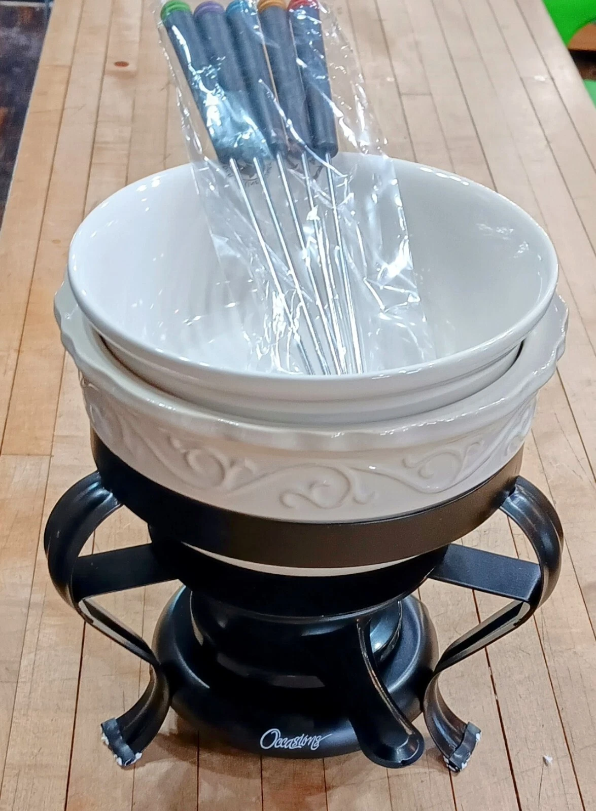 White Ceramic Swiss Colony Occasions Fondue Set
Opens in a new window or tab