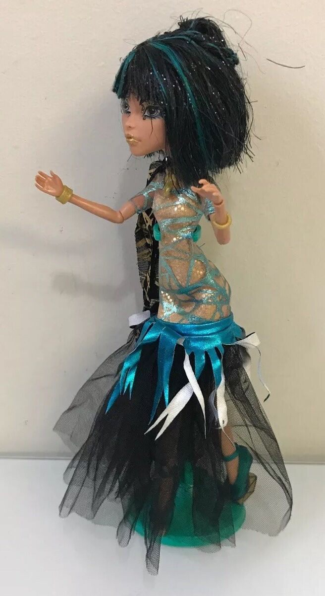 Monster High Ghouls Rule Cleo De Nile Doll