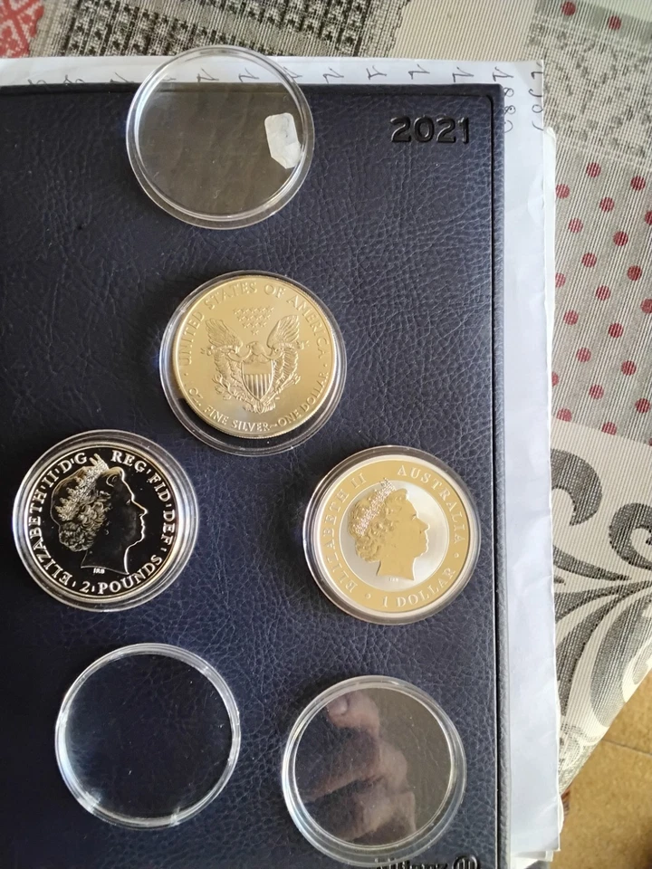 NUMERO 3 ONCE DIVERSE ANNI 2011 + 2014 + 2017  ARGENTO PURO FDC/ F.SPECCHIIO. - Immagine 2 di 4