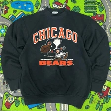 Snoopy The Chicago Bears classic style black unisex sweatshirt
