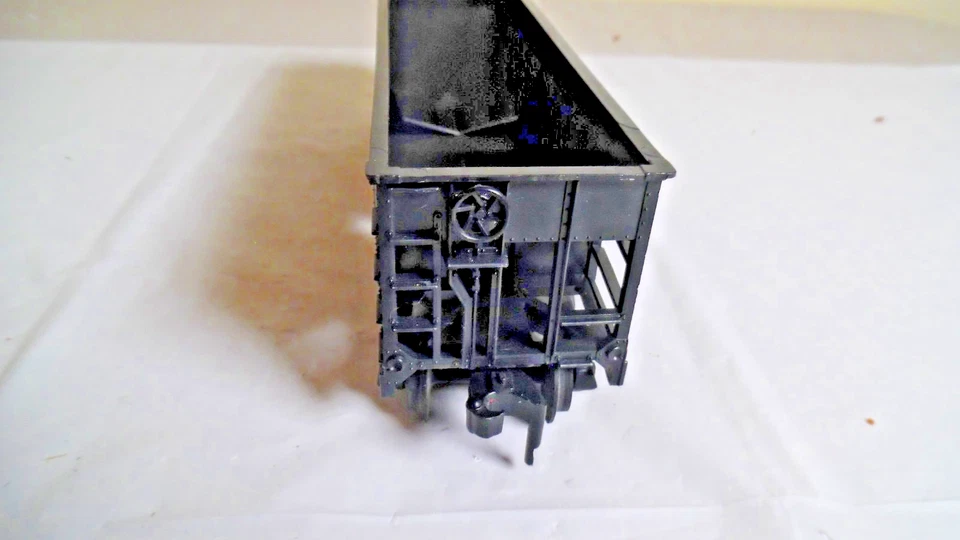 KMT 36180 Wabash O Plastic Open Buttom Hatches o/027  Hopper Car Excellent - Image 4 of 4