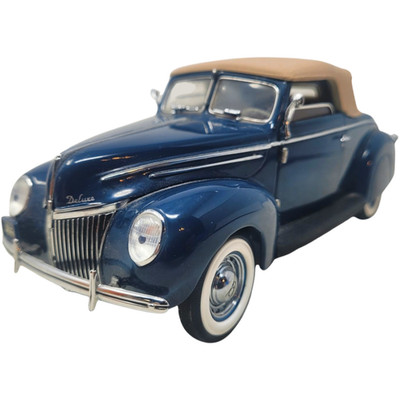 1939 Ford Deluxe Convertible Coupe Navy blue in 1:24 scale Model Franklin Mint