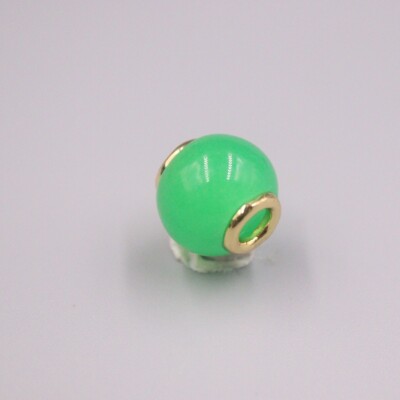 Vivid Green Jade Pendant Necklace 18k | Gem Gardener