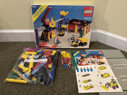LEGOLAND TOWN SYSTEM PUBLIC WORKS CENTER 6383 100% COMPLETE With Box & Manual - Picture 1 of 20