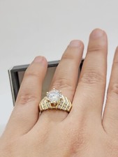 Real 10k Yellow Gold Round Ring Wedding Engagement Size 7 Cubic Zirconia