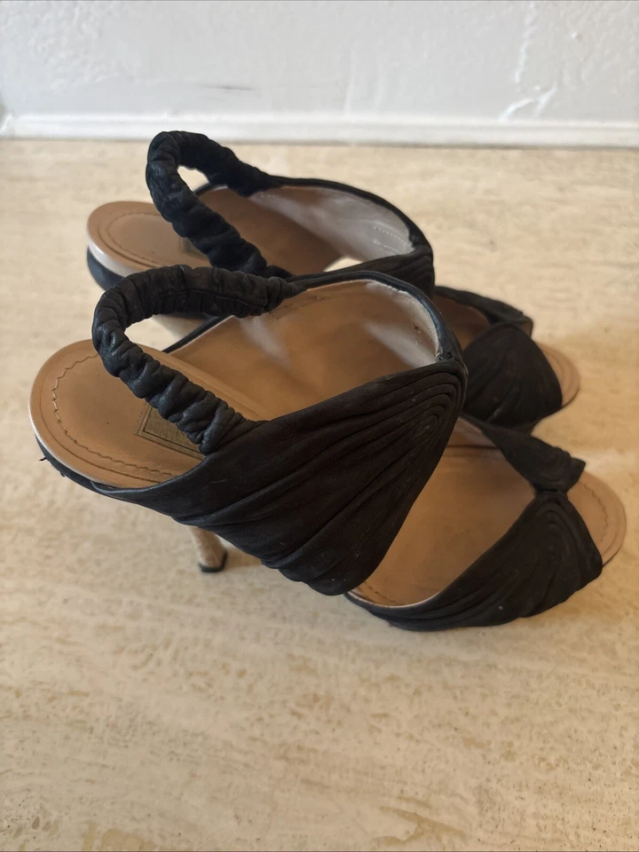 Sapatos de plataforma Nina Ricci - Imagem 2 de 4