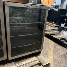 Danby 5.3 Cu. Ft. Silhouette Beverage Cooler, Built In Beverage Center Stainless