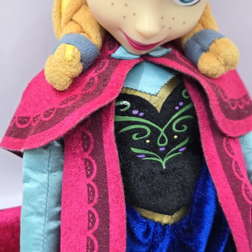 Disney Frozen ANNA 16" Muñeca de Peluche con Cara de Vinilo Por Just Play con Vestido de Capa - Imagen 7 de 19