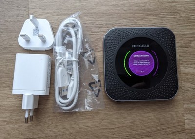 NETGEAR Nighthawk MR1100 Mobiler WLAN-Router, 4G LTE-Router, 1 Gbit/s Hotspot