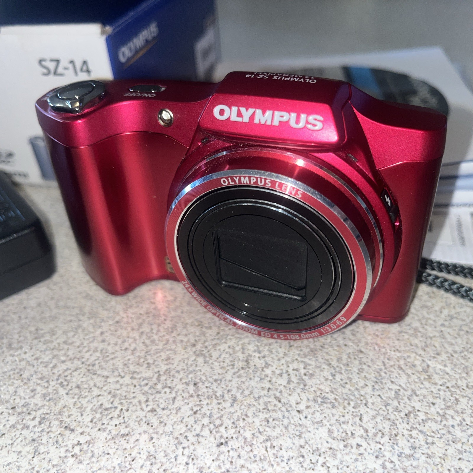 Olympus SZ-14 14MP RED Pocket Digital Camera, Battery, CDs