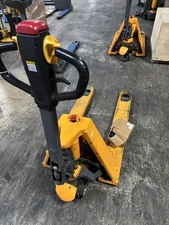 APOLLOLIFT Used 3300lb Electric Pallet Jack Truck Lithium Battery 48X27" Fork