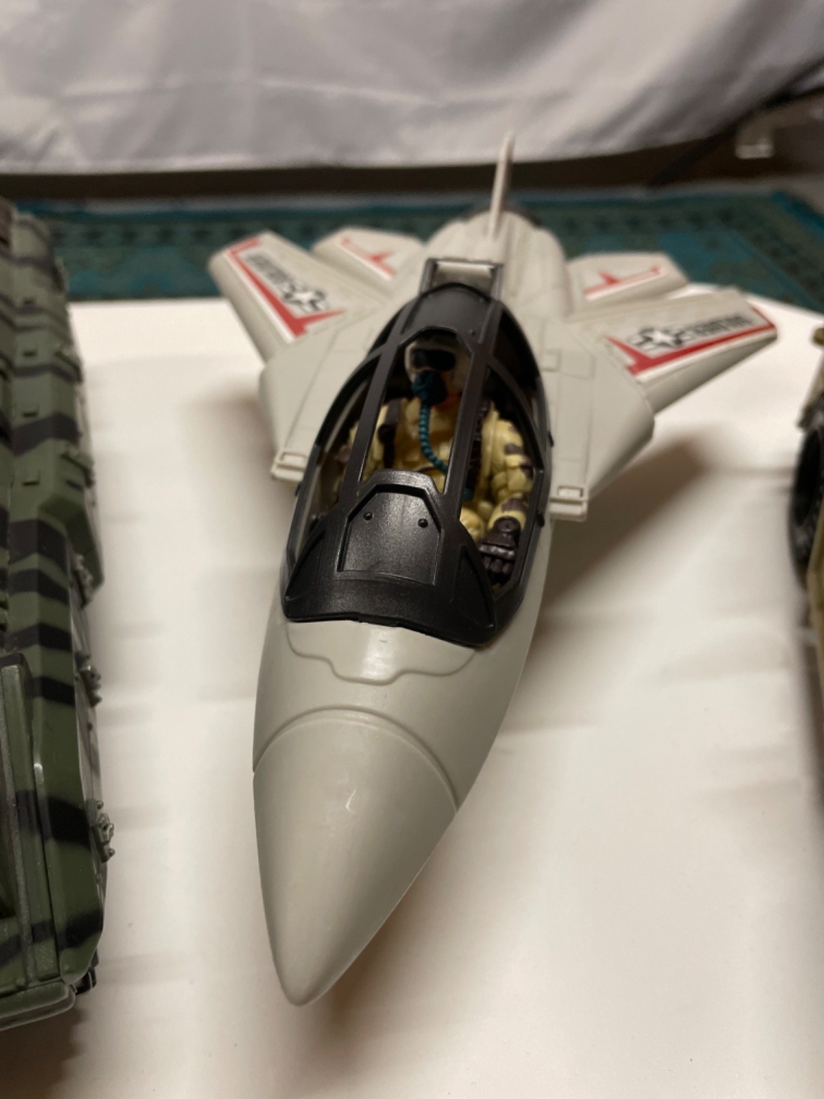 Lot of Military Figures & Vehicles Chap Mei Tank Airplane Parachute Jeep etc