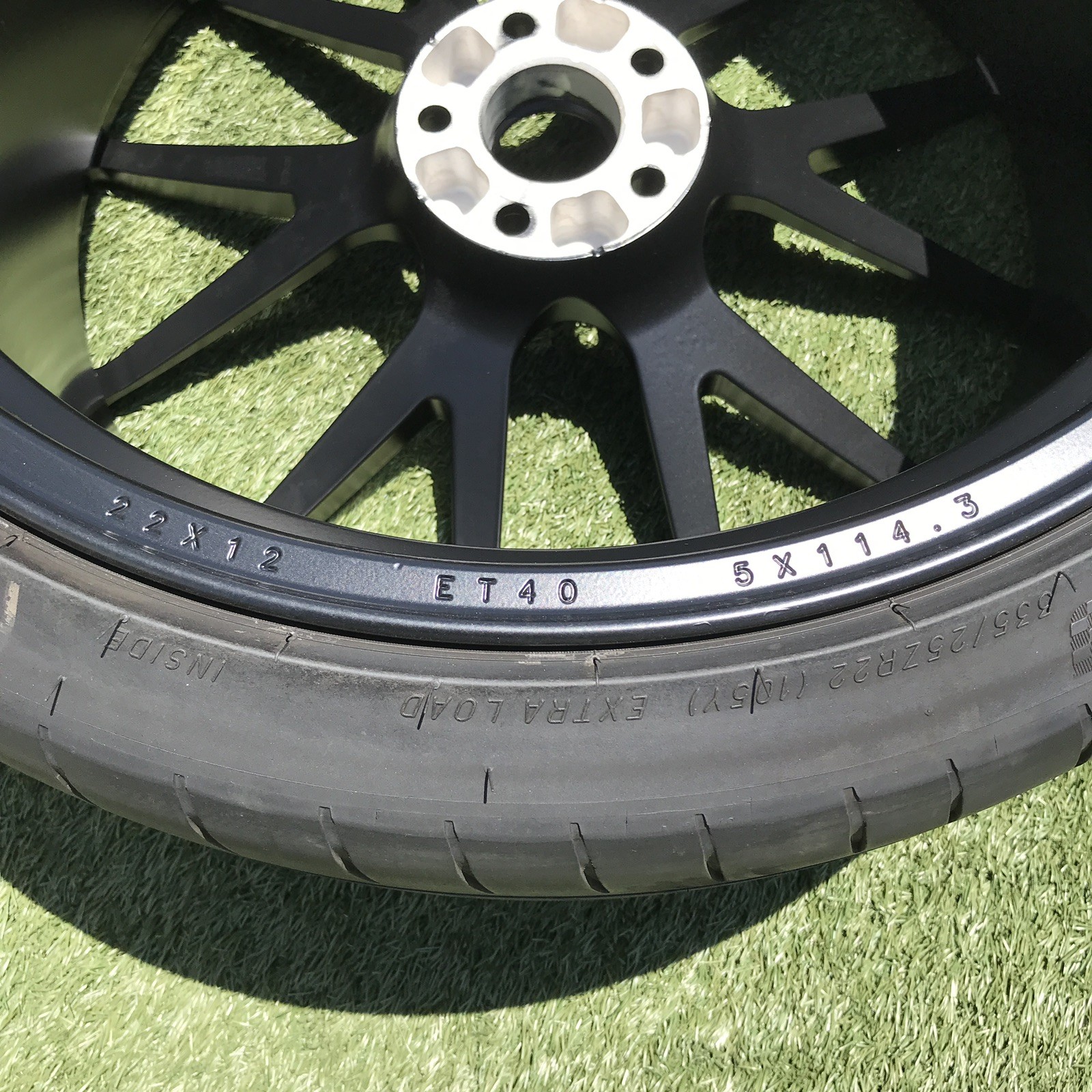 Ferrari 488 2021-2022 FRONT Wheel P/N 6576201