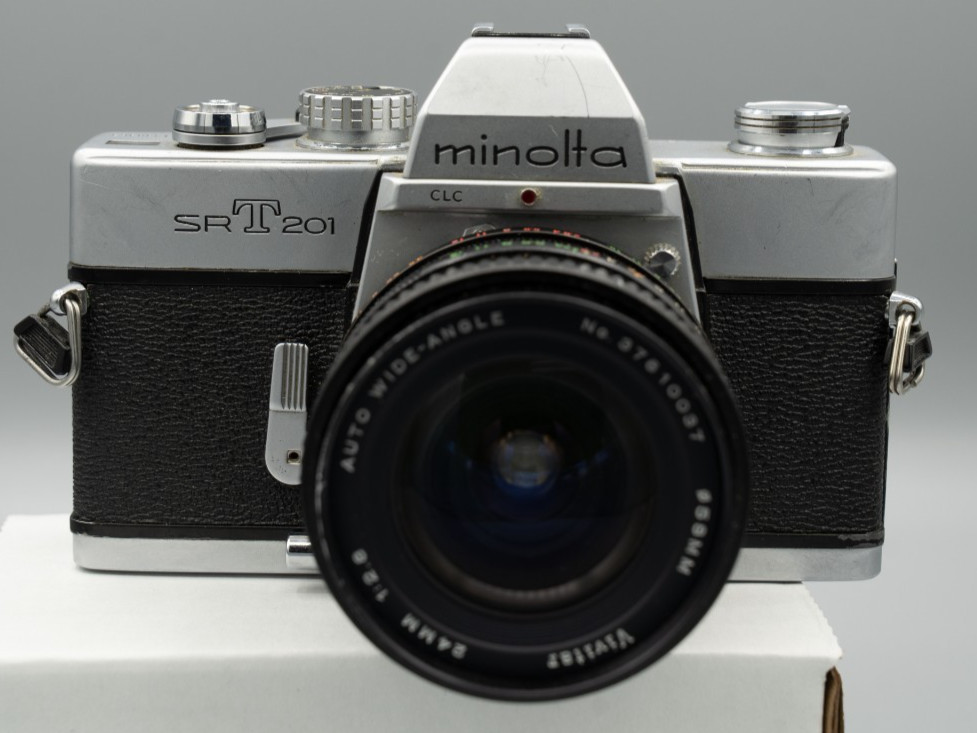 Minolta SRT201 vintage camera equipment - eBay listing photo 2